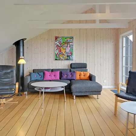 4 Star In Hemmet Falen